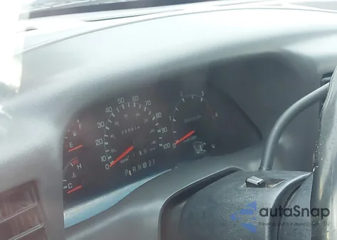 2000 Ford F-350 Lariat/Xl/Xlt из США, поврежденный, VIN 1FTSW31F1YEC49966